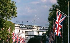 One Hundred white doves for the queen's mother's 100th birth day