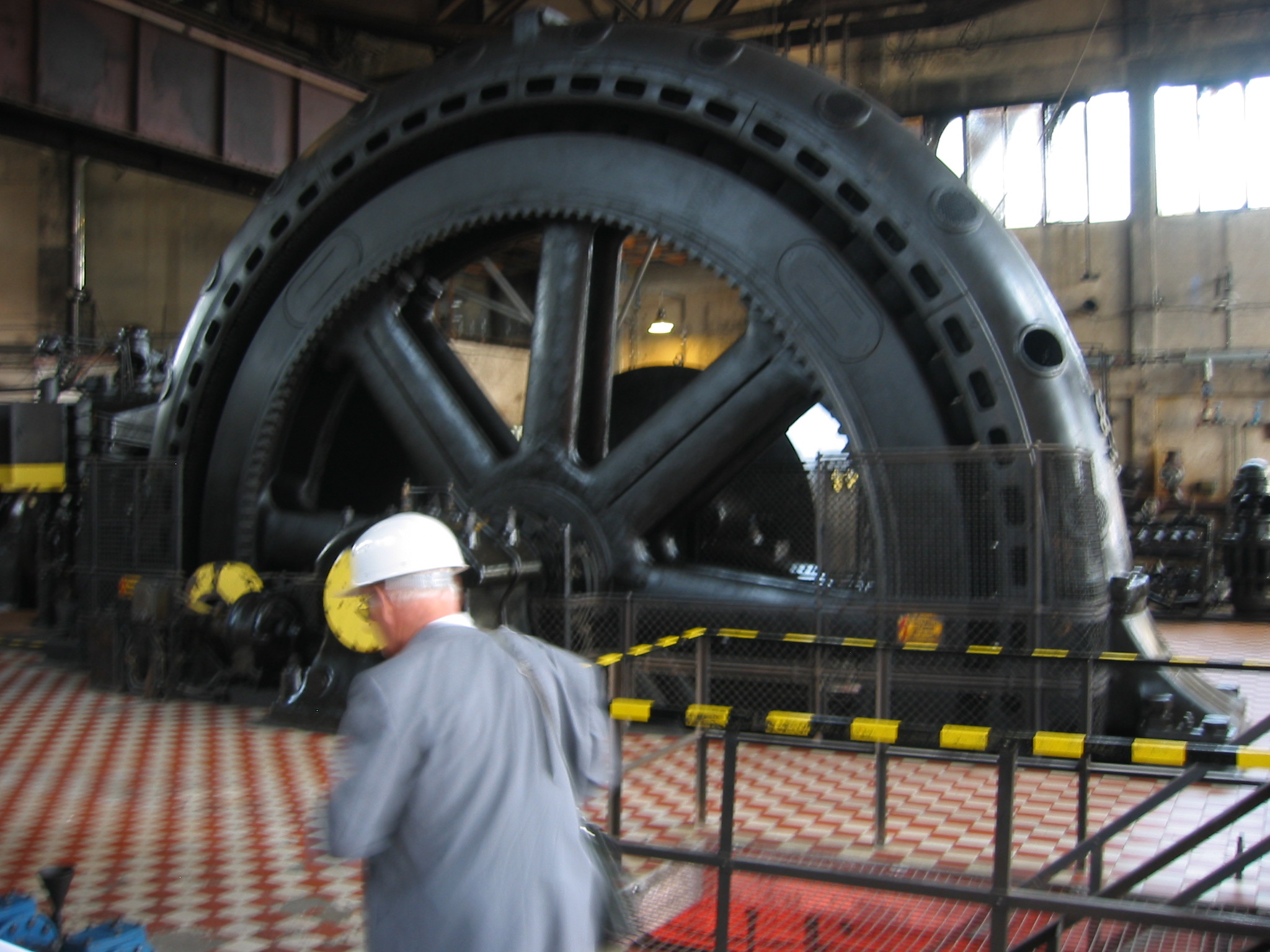 The conference reception is in the Vlklingen Ironworks, Saarbruecken. Here is a great flywheel.