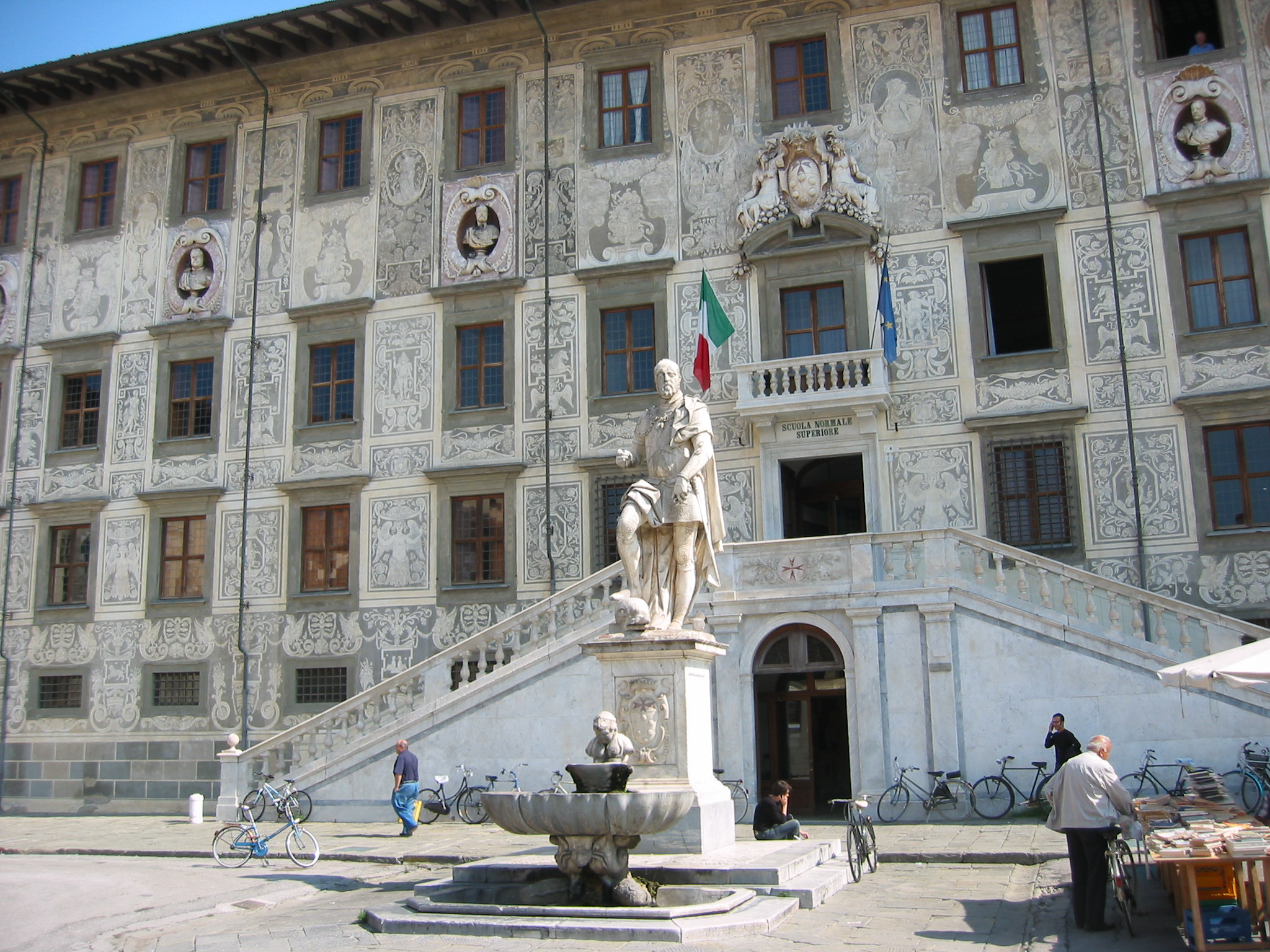 Pisa is a beautiful Tuscan city, with much to see! And I have a first rate tour from a local.